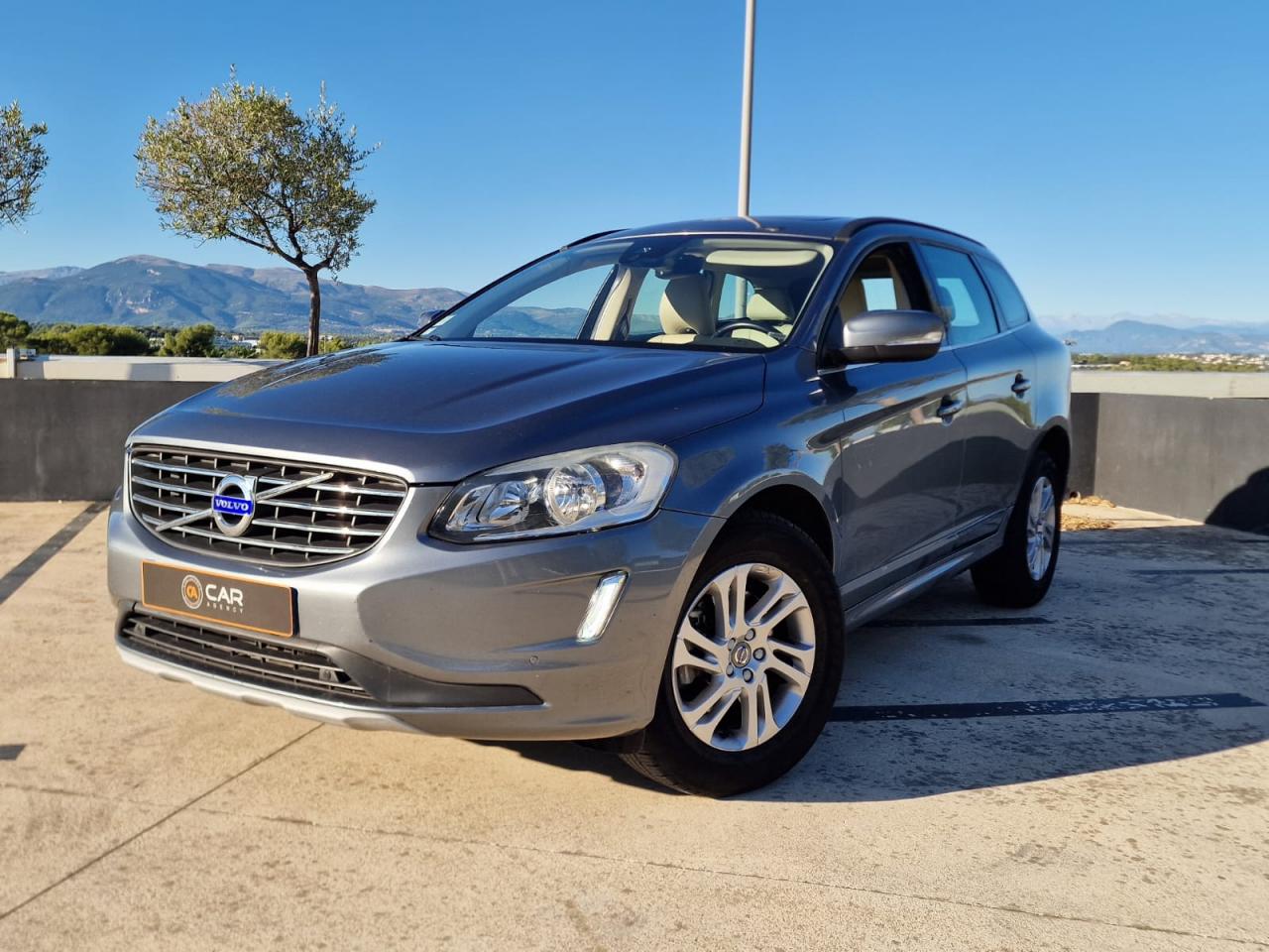 VOLVO-XC60-D3 150 ch Geartronic - Momentum Business PHASE 2/ GARANTIE 12 MOIS
